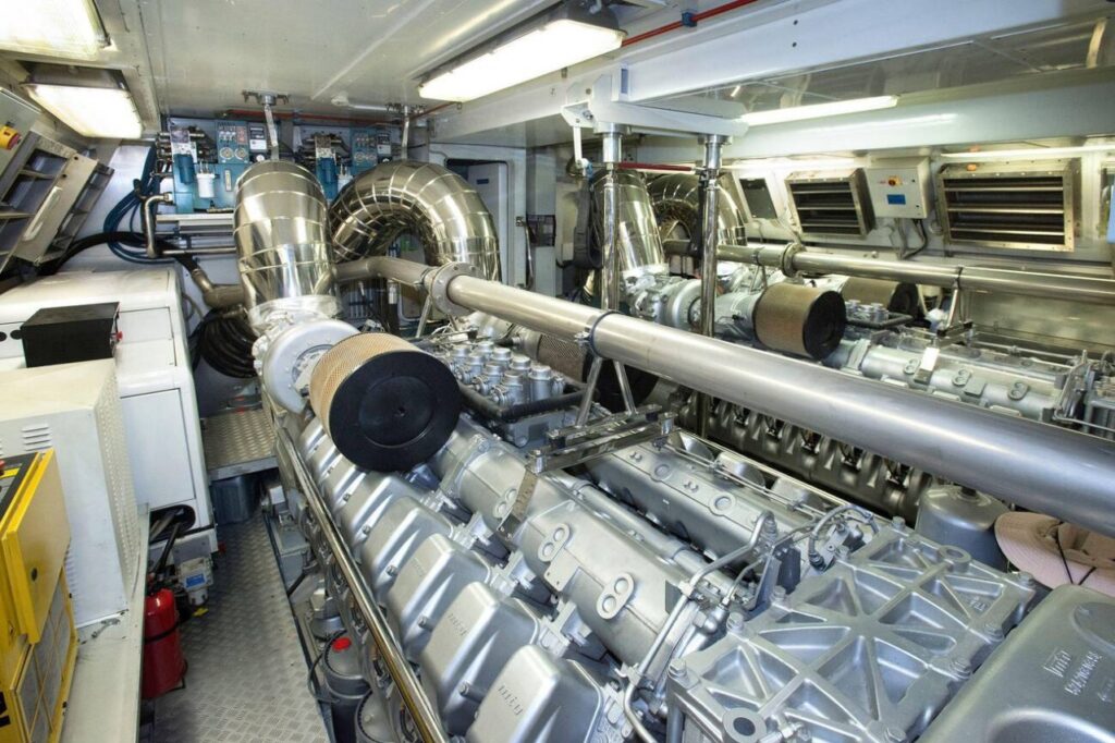 Criteria for Selecting Marine Engines for Sea and River Vessels